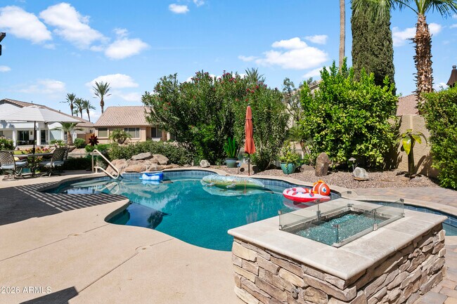 Building Photo - 3340 S Camellia Pl