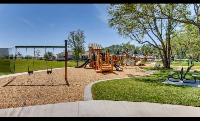 Building Photo - 1738 Walnut Crk Dr