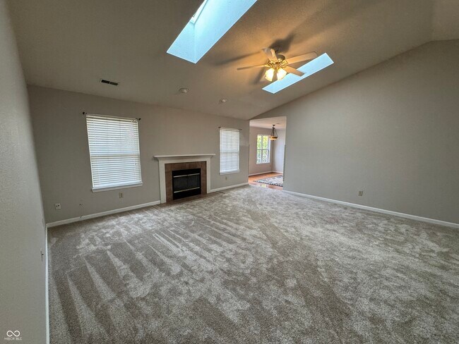 Building Photo - 4630 Welton St