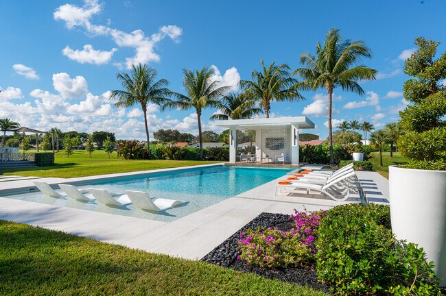 Building Photo - 3521 Glenwood Ct