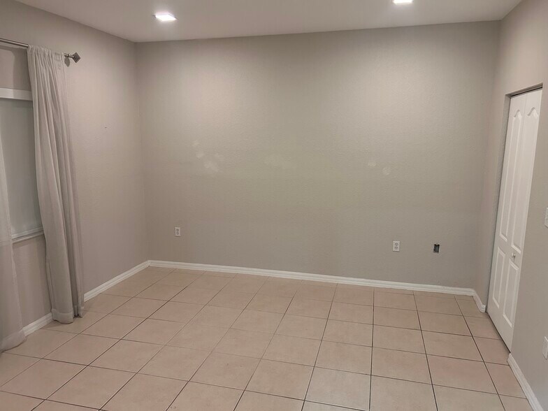 MASTER BEDROOM - 13755 SW 169th Ter