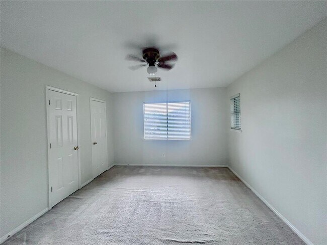 Building Photo - 2519 Silver Meadow Dr