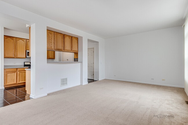 Building Photo - 726 Keystone Ln