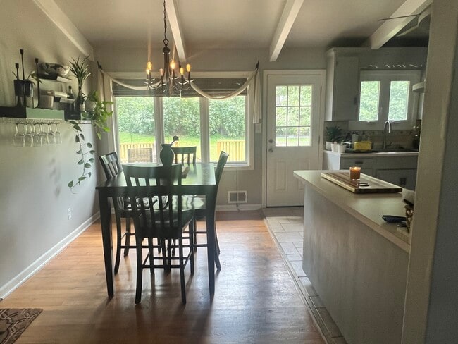 Building Photo - 5411 W 76th St