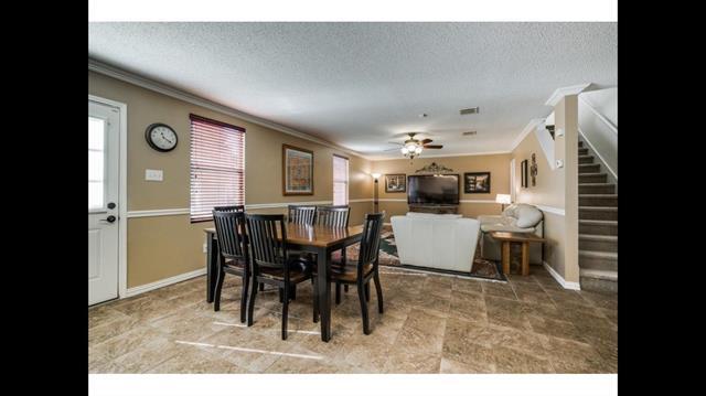Building Photo - 5425 Comanche Wells Dr
