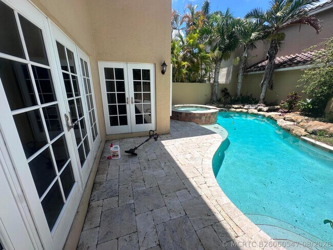 Building Photo - 10627 Wheelhouse Cir