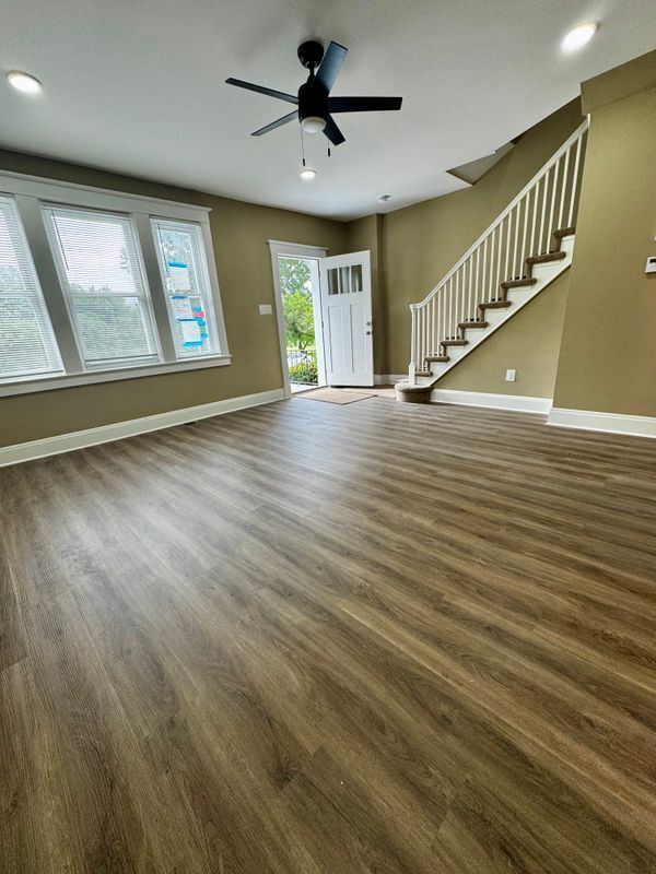 Building Photo - 2613 Chesterfield Ave