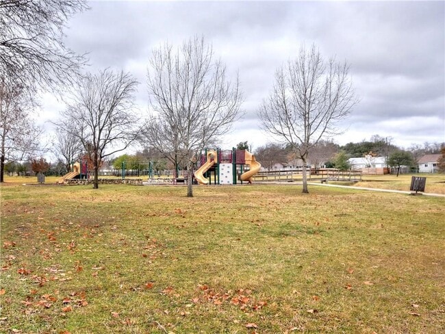 Building Photo - 2203 Frontier Trail