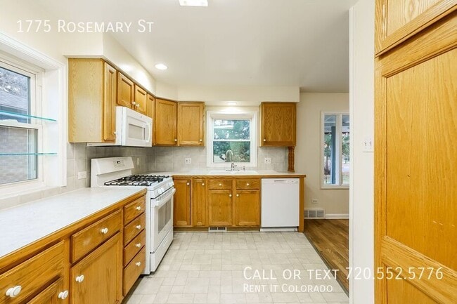 Building Photo - 1775 Rosemary St