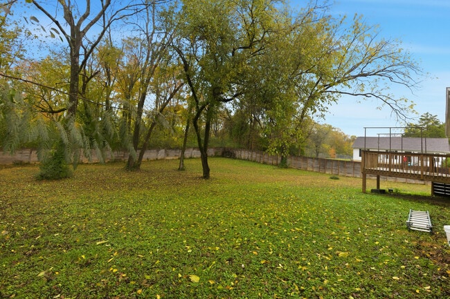 Building Photo - 3104 Husky Way