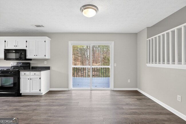 Building Photo - 5205 Maltdie Ct NE