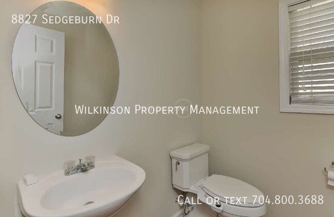 Building Photo - 8827 SedgeBurn Dr