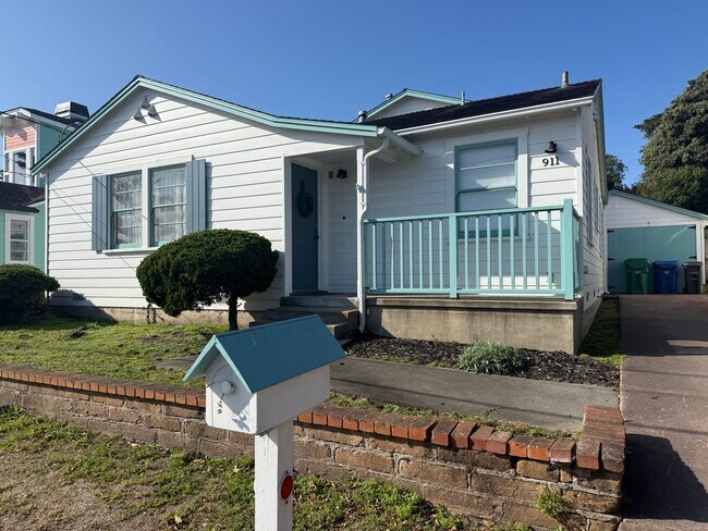 Building Photo - 911 Ripple Ave