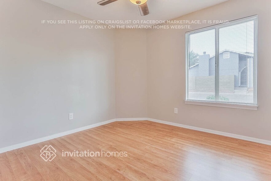 Building Photo - 464 N Orlando Cir