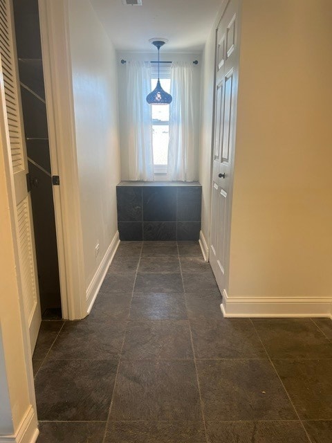 Building Photo - 1336 Cromwell Ct