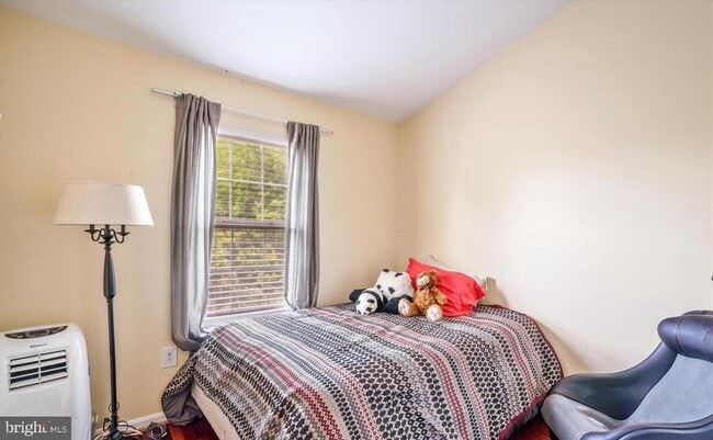 Building Photo - 15907 Elf Stone Ct