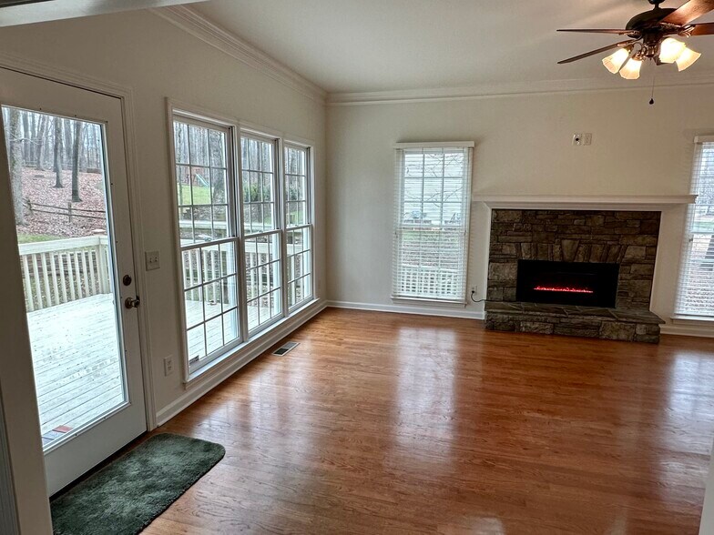 Living Room - 7675 Paces Ln