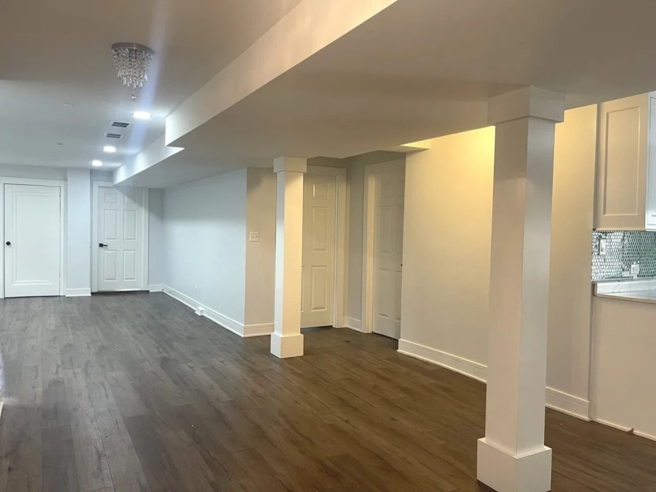 Building Photo - 2252 N Monticello Ave