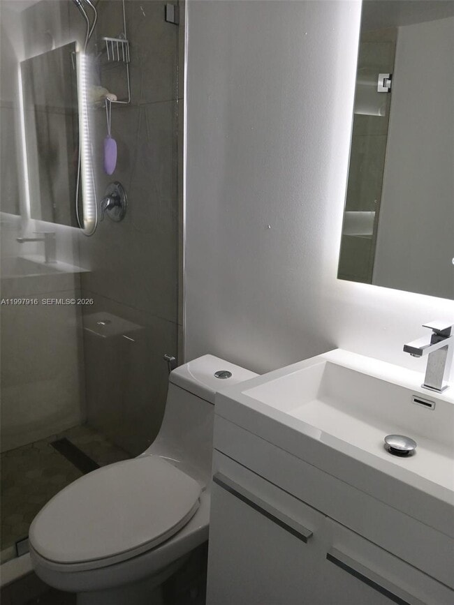 Building Photo - 15659 SW 73rd Cir Terrace