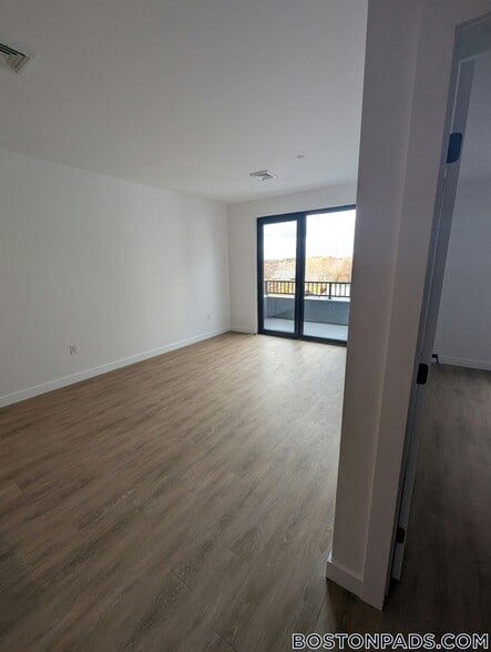 Building Photo - 199 Gardner St