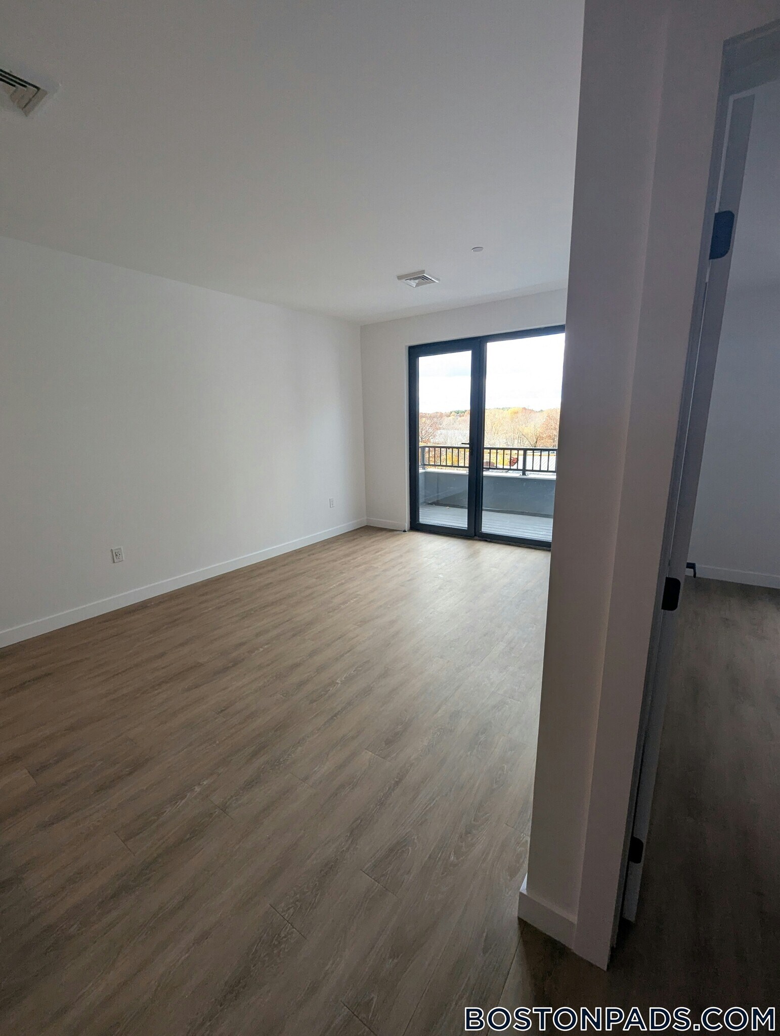 Building Photo - 199 Gardner St