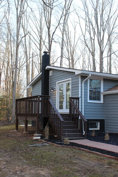 Building Photo - 9033 Rapidan Dr