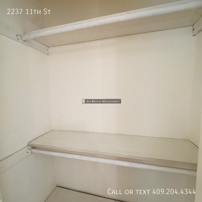 Building Photo - 2237 11th St