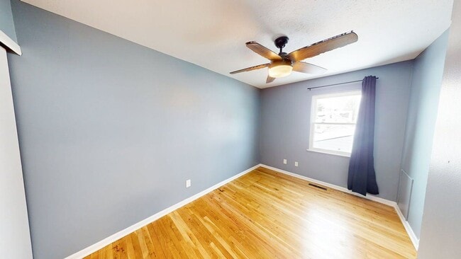 Building Photo - 793 Wiltshire Rd