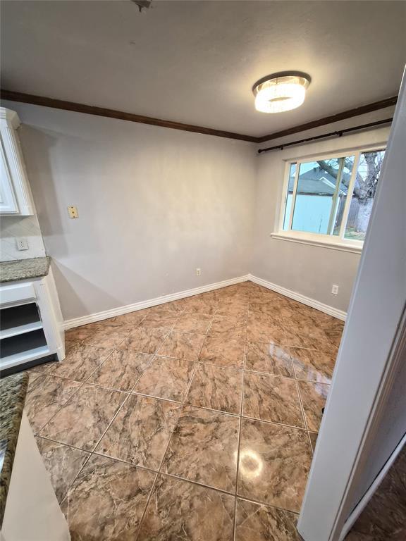 Building Photo - 641 NE 16th St