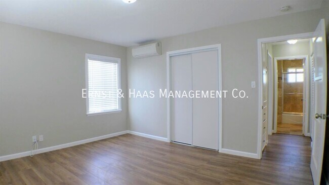 Building Photo - 4704 Gundry Ave