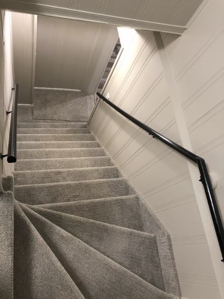 Building Photo - 310 E Saratoga St