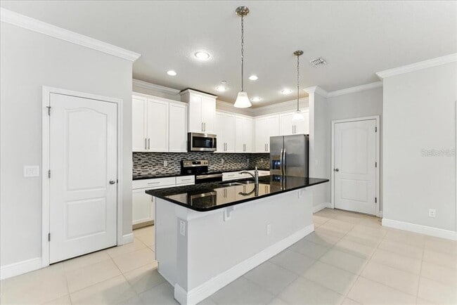 Building Photo - 7628 Aloma Pines Ct