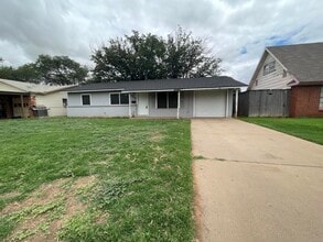 Building Photo - 1907 70th St