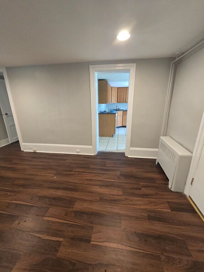Building Photo - Charming 2bd/1ba Bala Cynwood Home!