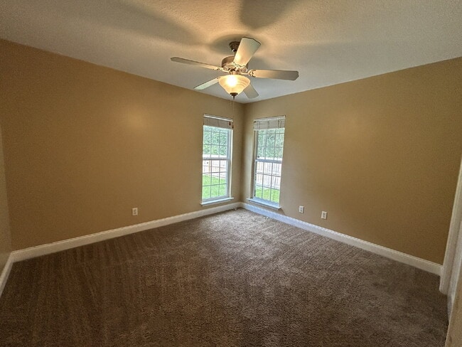 Building Photo - Home for Rent