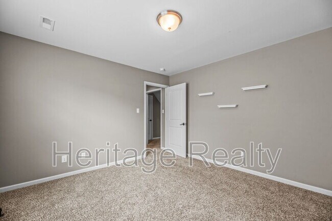 Building Photo - 2610 Brooke Willow Blvd