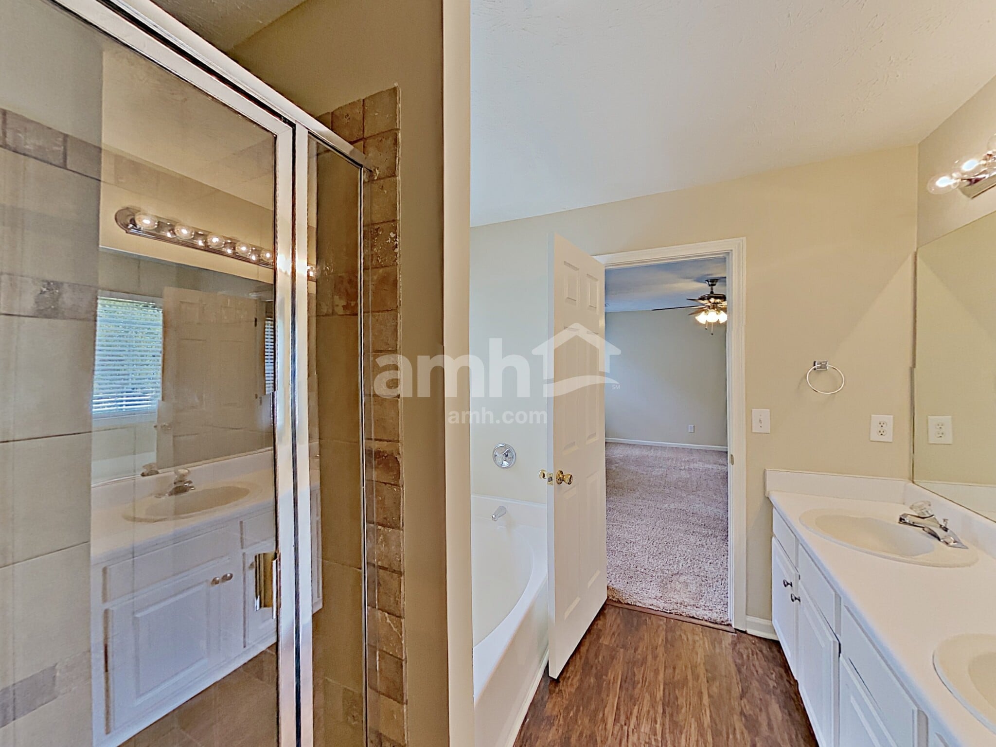 Building Photo - 3114 Golfe Links Ct