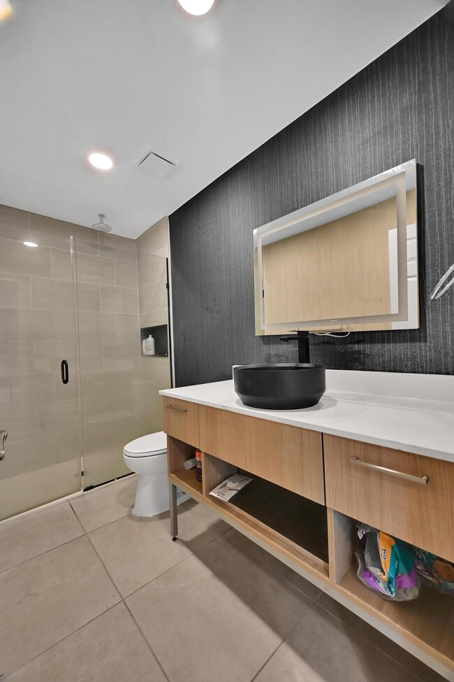 Building Photo - 6385 86th Ln