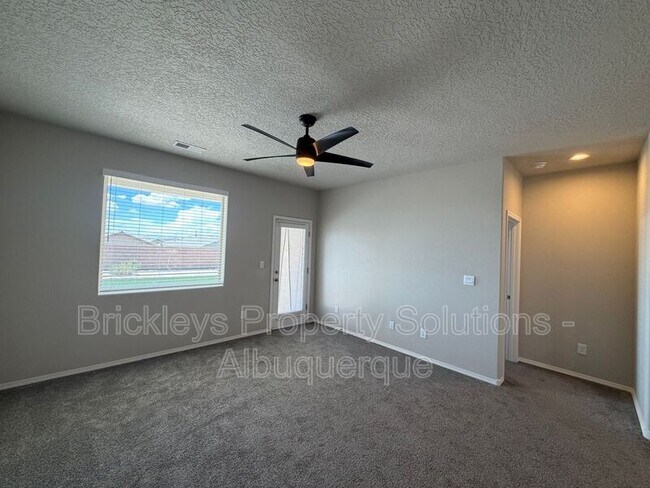 Building Photo - 768 Amatista Lp SE