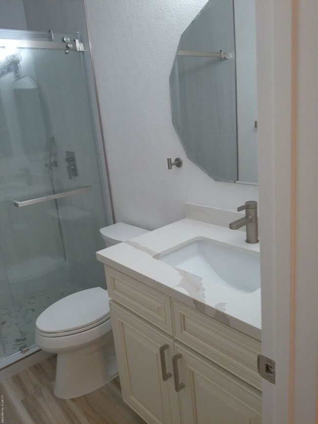 Building Photo - Stunning Lake Havasu Rental 4 BR/ 3BA Pool Home Backing to Park