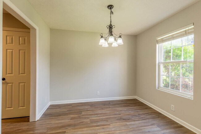 Building Photo - 5078 Cornelius Dr