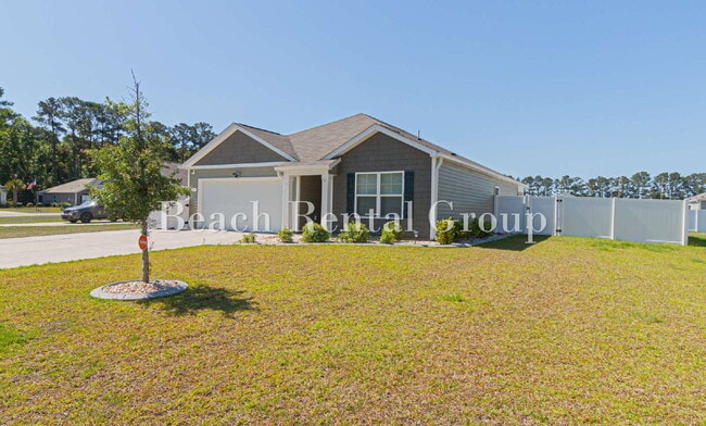 Building Photo - Fully Fenced 3 Bedroom in Longs