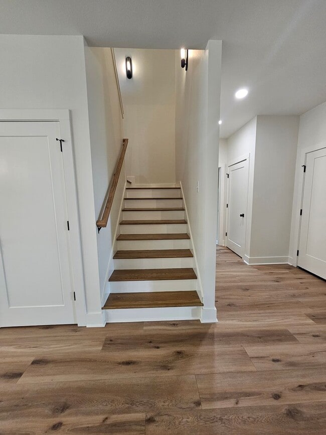 Building Photo - 7233 Havenwood Dr