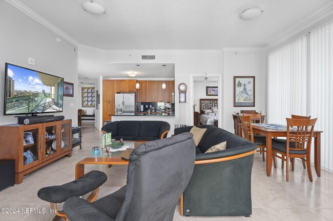 Building Photo - 1431 Riverplace Blvd