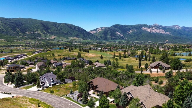 Building Photo - 3573 N Elkview Dr