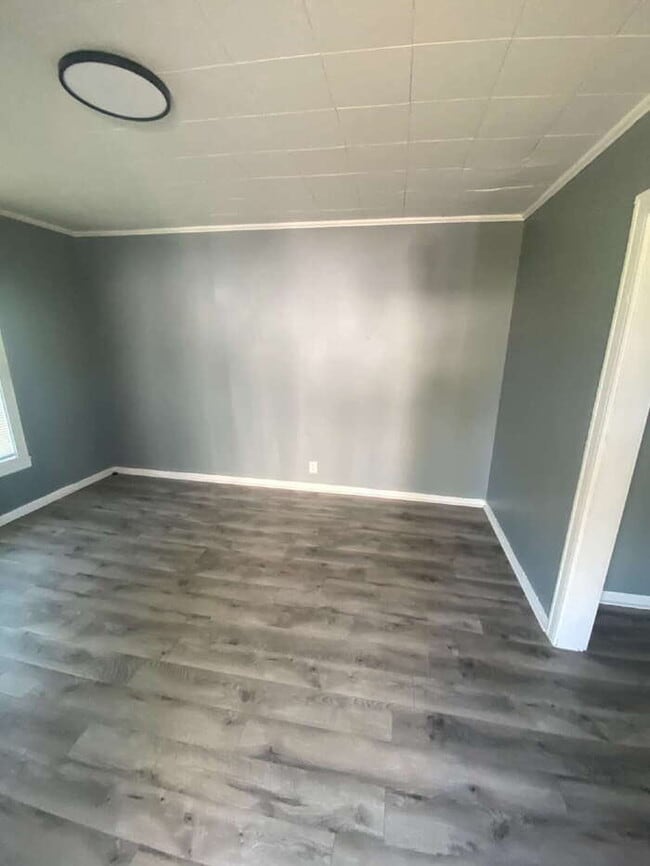 Building Photo - 2310 W 25th Ave