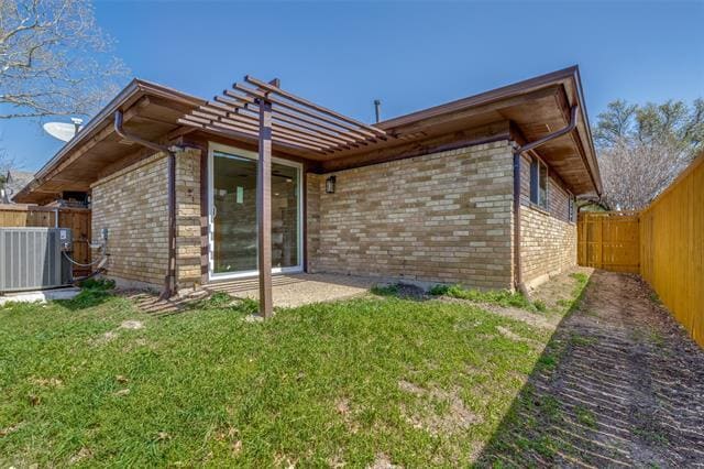 Building Photo - 12617 Montfort Dr