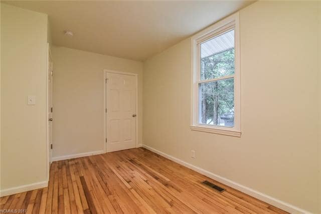 Building Photo - Cozy 3 Bedroom 1.5 Bathroom Home Nestled In Black Mountain