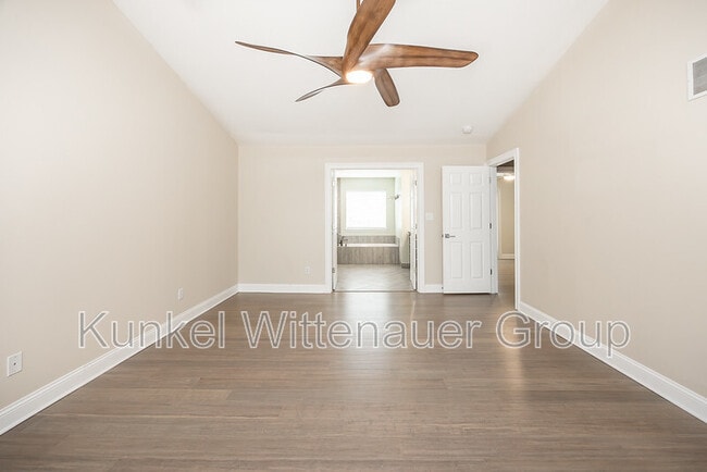 Building Photo - 1313 Winding Creek Ct