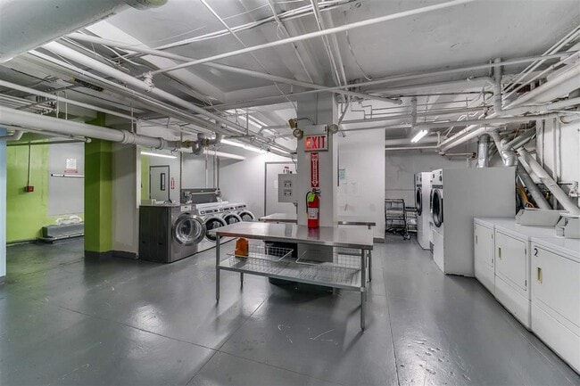 Building Photo - 50 Glenwood Ave